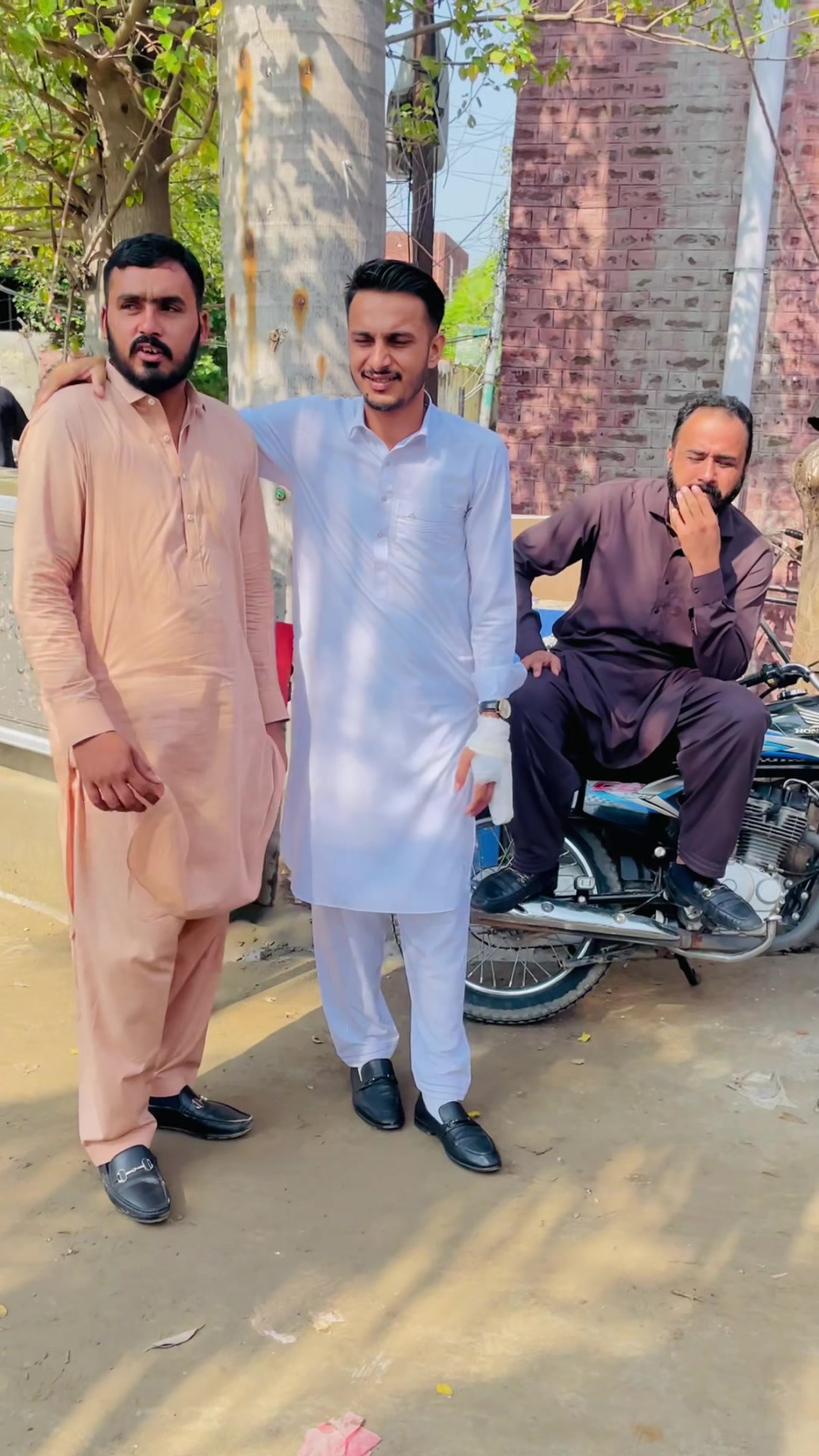@mubashar_295