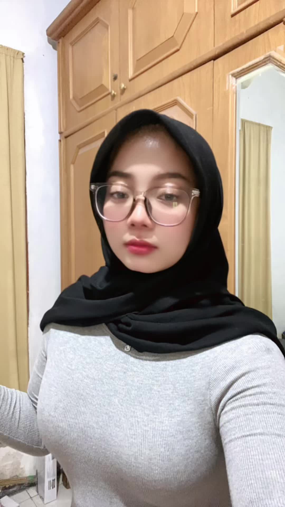 @Hi.zua1