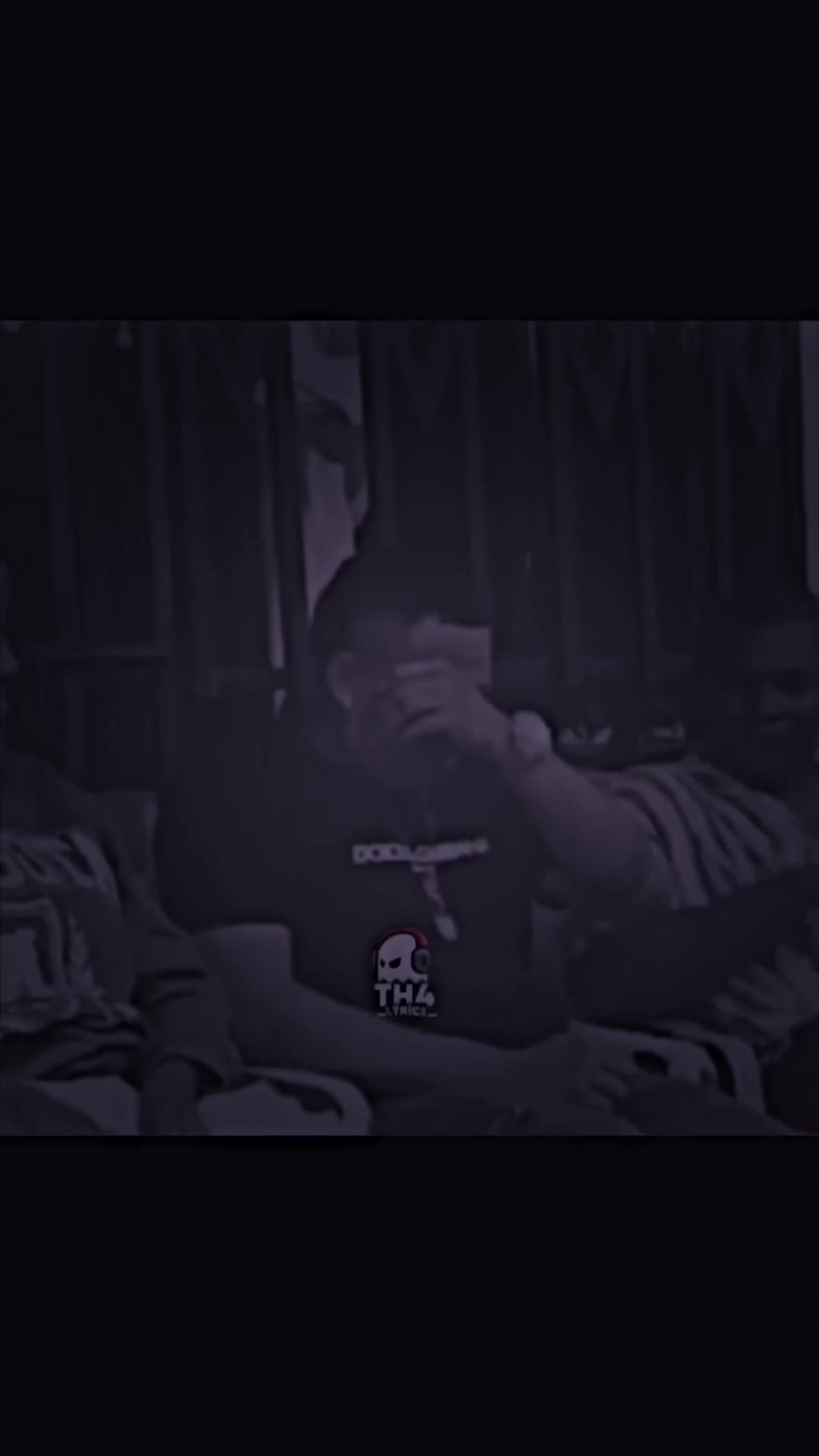 @𝐭𝐡𝟒 𝐥𝐲𝐫𝐢𝐜𝐬 あ