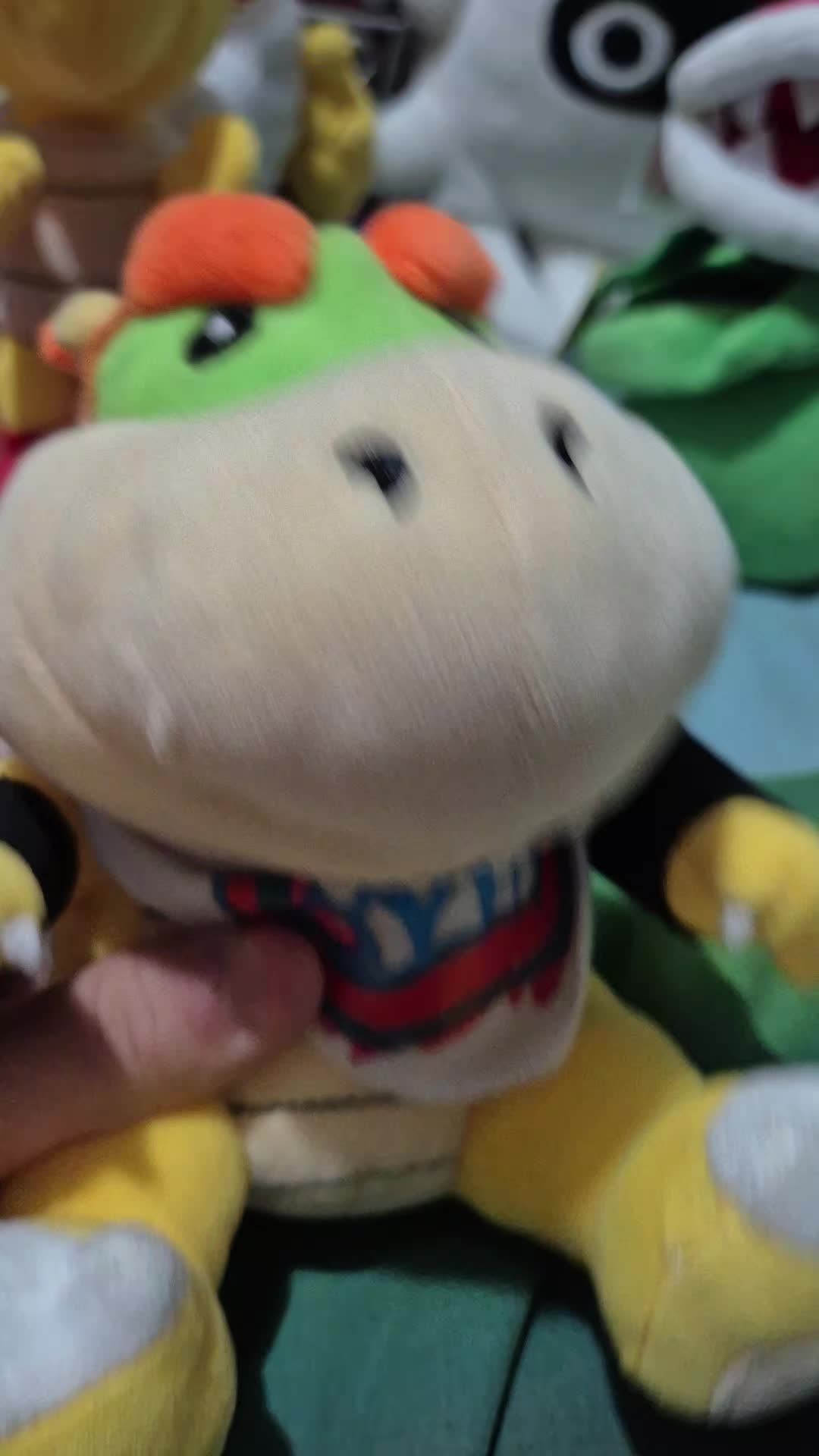 @peluchemario64