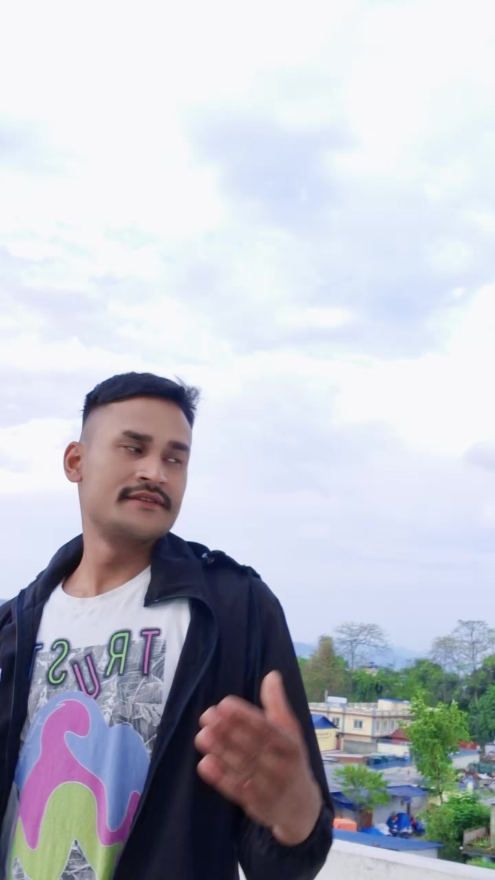 @C_HheTri-KiNgS