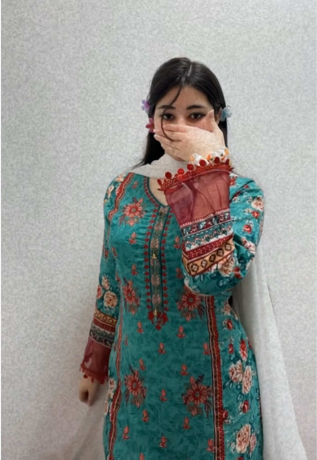 @Menal Chaudhary 🍓