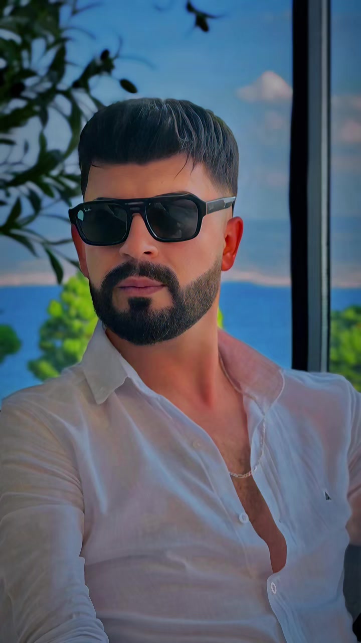 @Rojvandemir