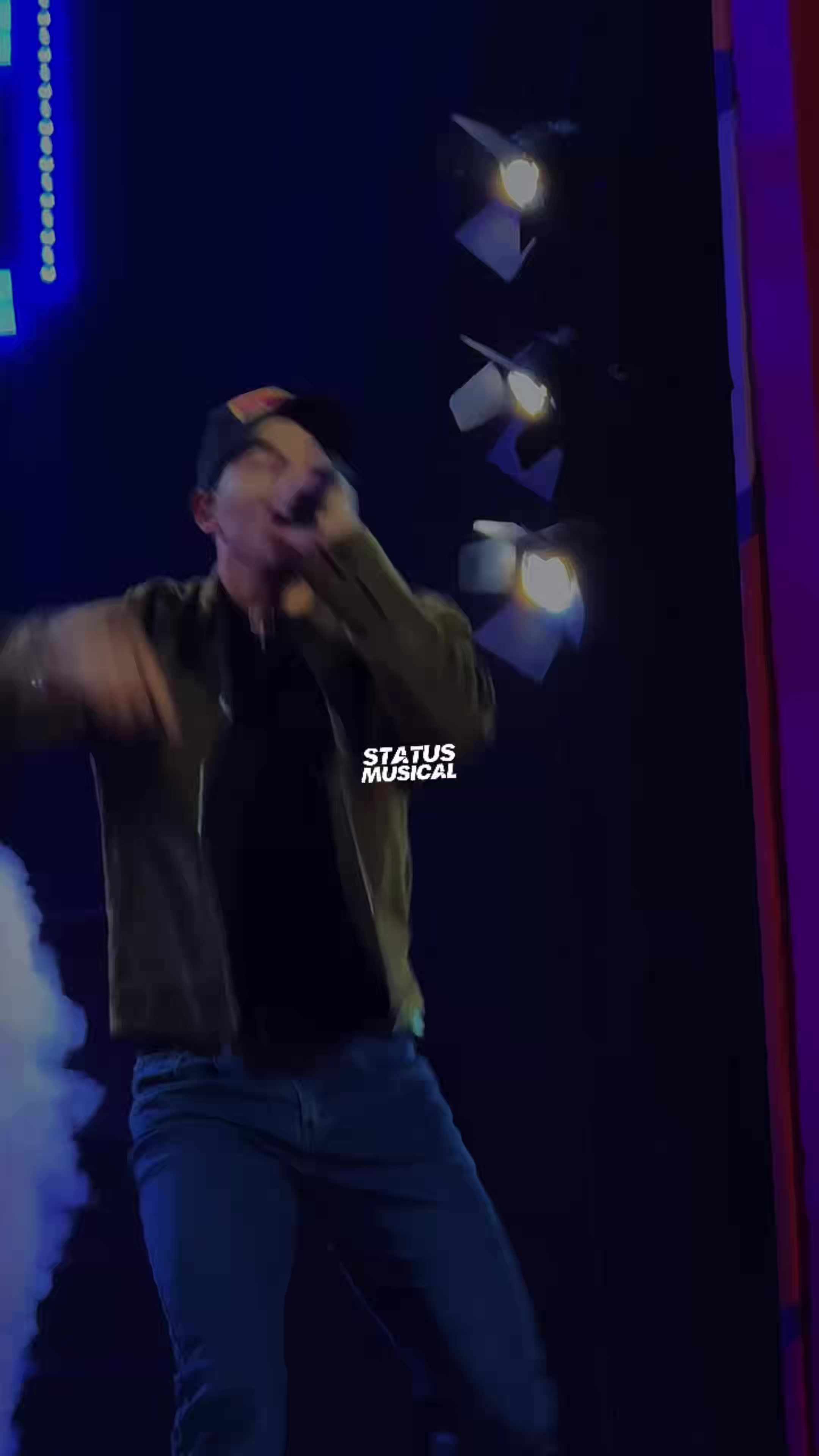 @STATUSMUSICAL &reg;