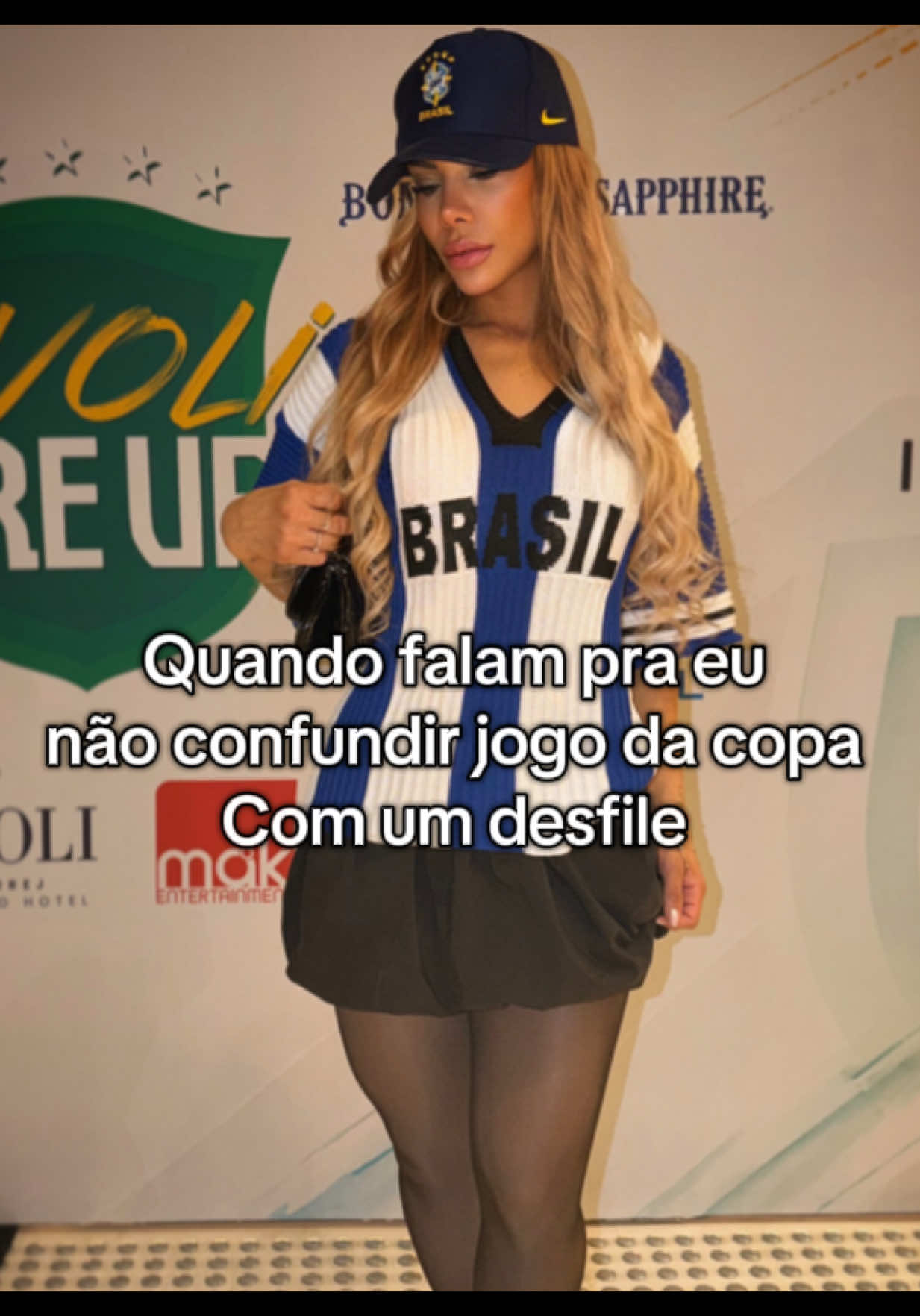 @Poly Dourado