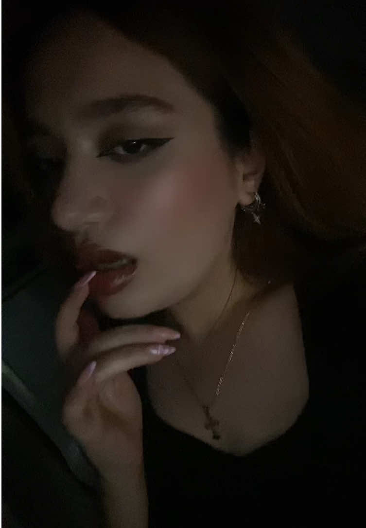 @𝒀𝒂𝒔𝒂𝒎𝒂𝒏🐺🖤