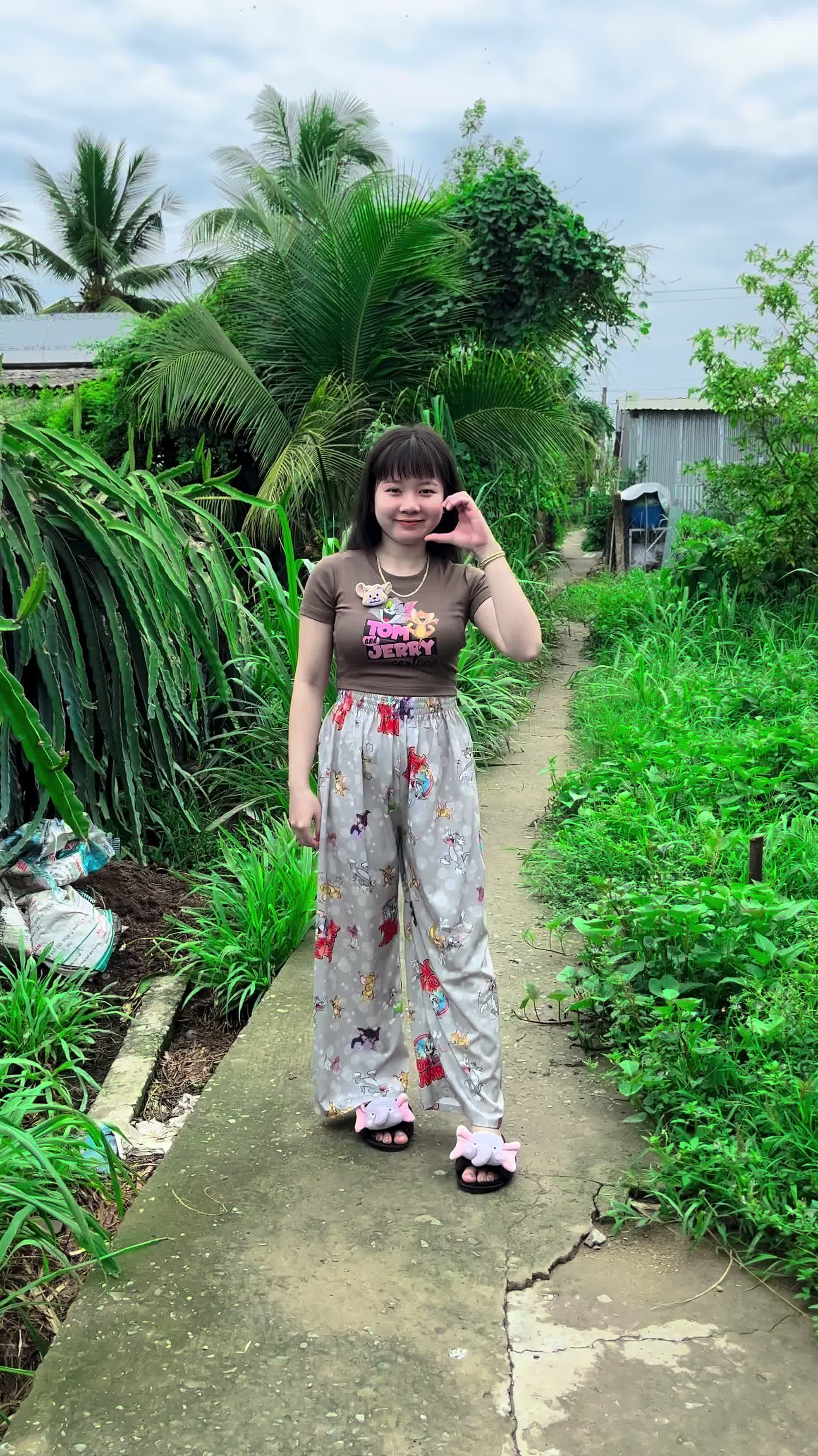@Cẩm Tr&uacute;c