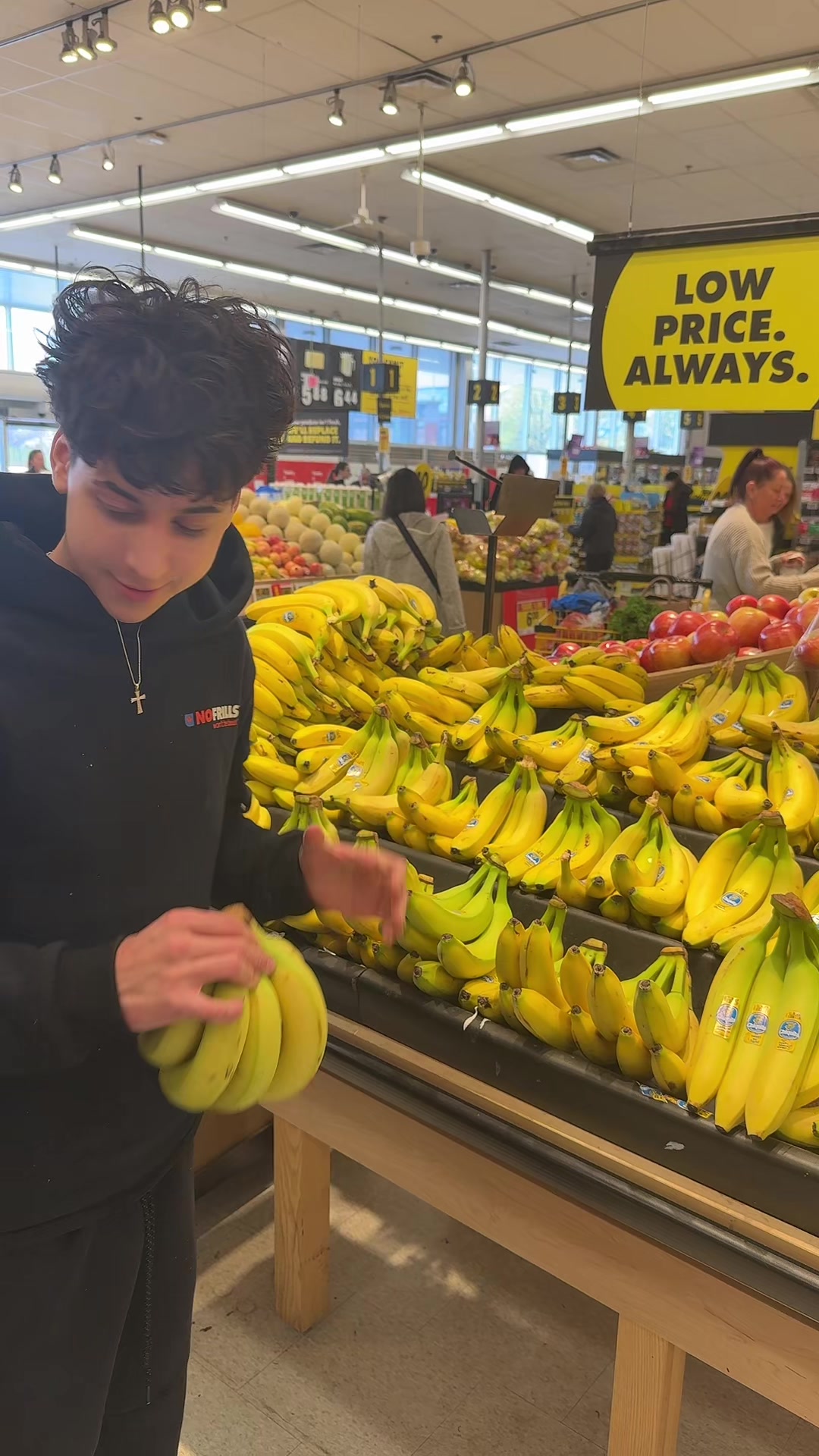 @Joe and Val&rsquo;s NoFrills