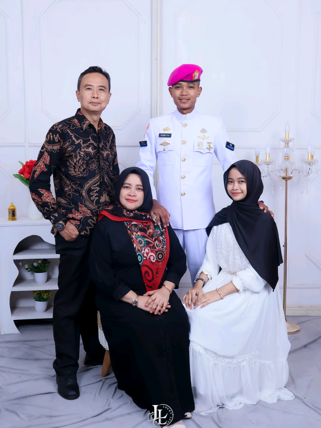 @Lucky Lens Studio Foto Rembang
