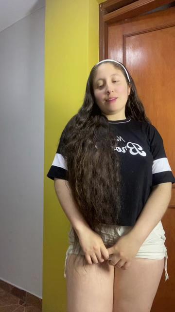 @camilareyeslara