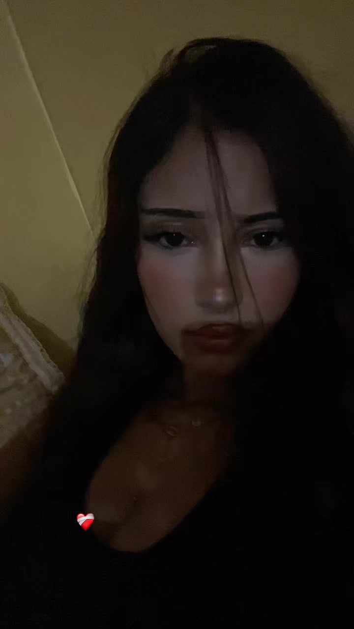 @iconicgirl.17