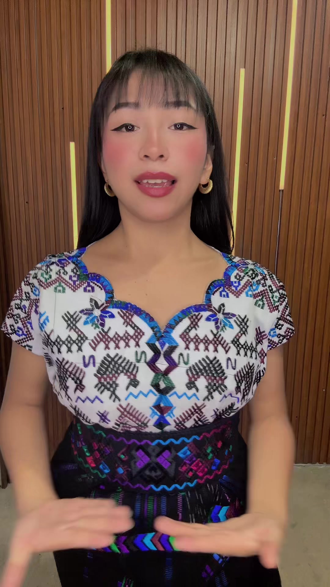 @T&Iacute;PICOS LUISA XUJUR