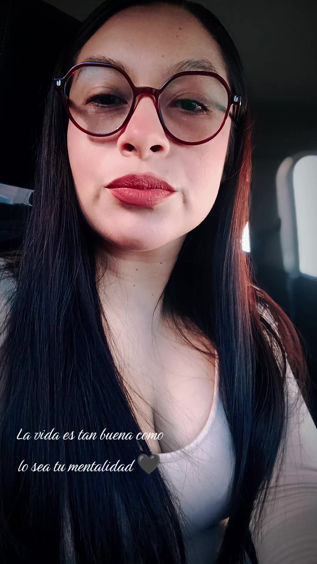 @🖤
