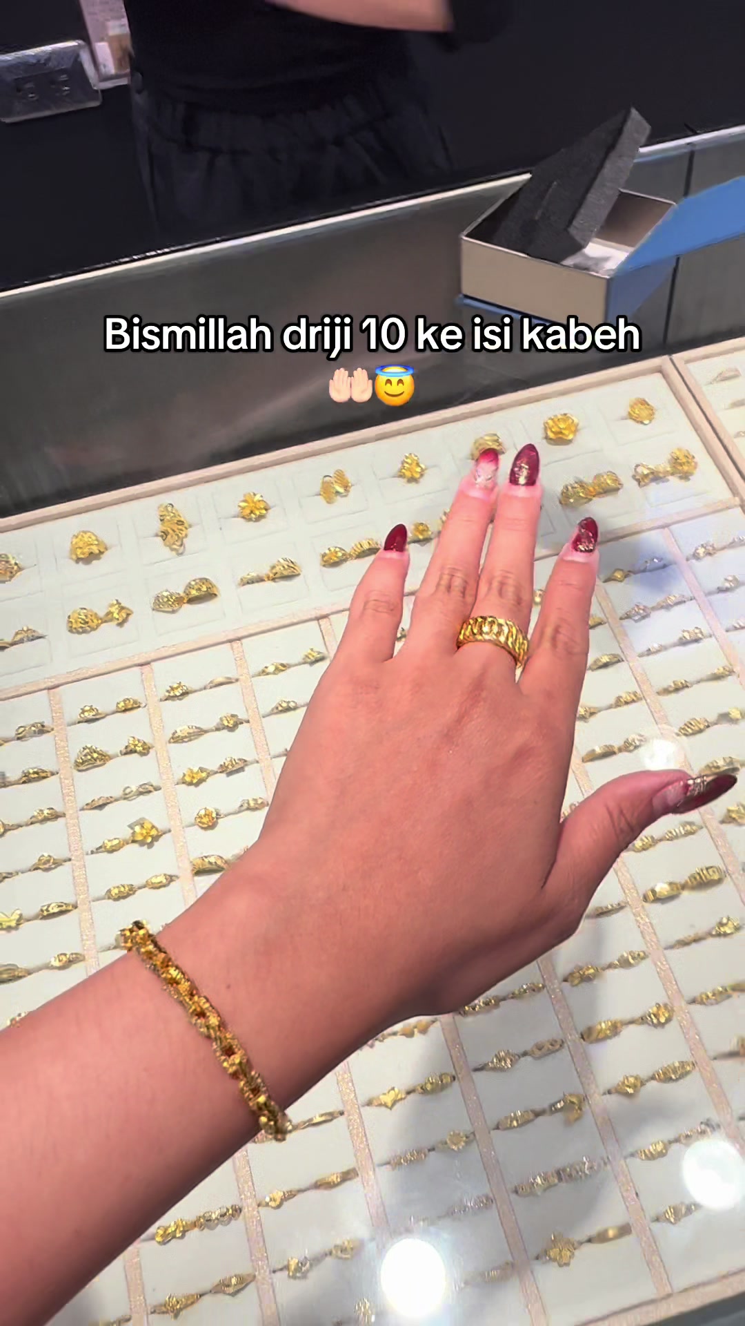 @Sari