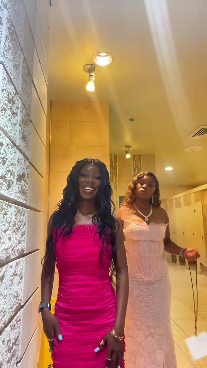 @MK🇨🇩