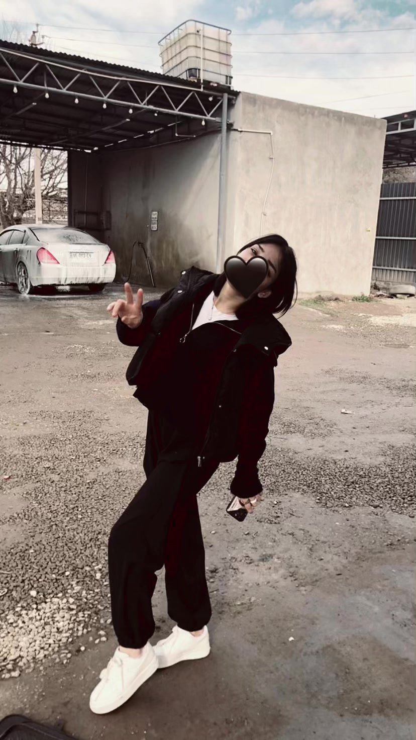 @𝐒𝐢𝐥𝐢𝐧𝐝𝐢.💙