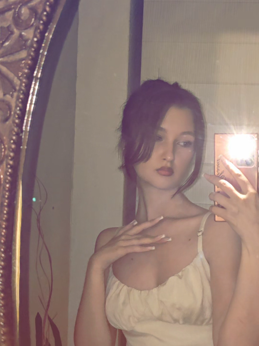 @𝓜𝓪𝓻𝓲𝓷𝓪🧸