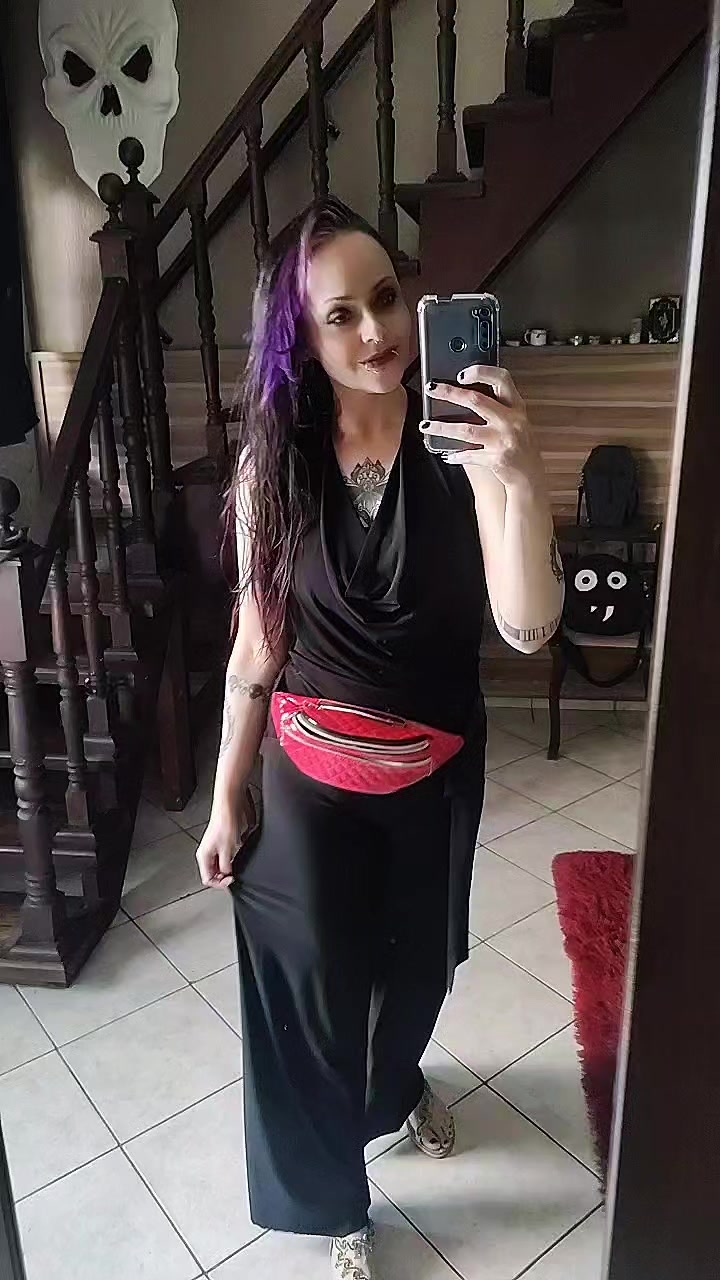 @⚜️🖤💀Goticona Voadora🔮🪞🦇