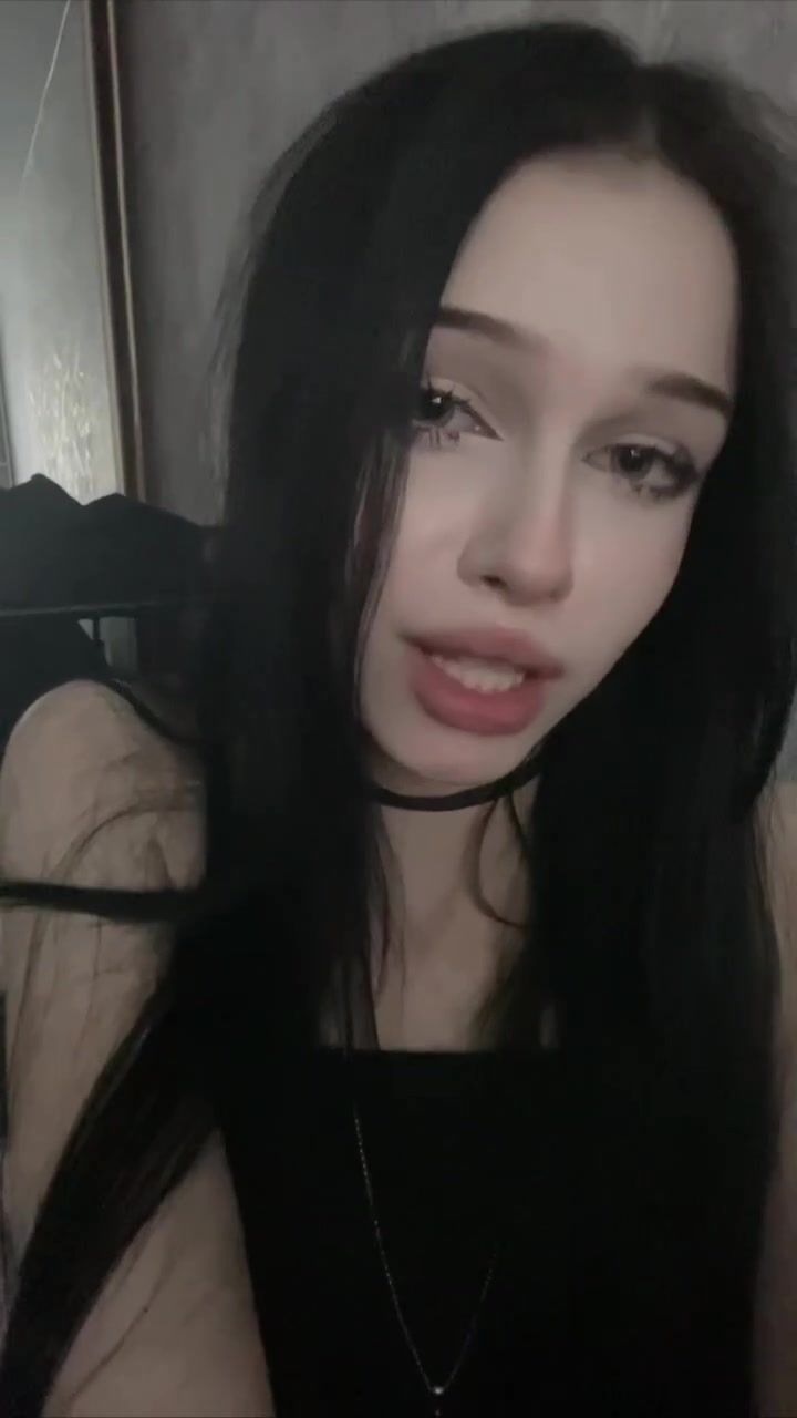 @//
