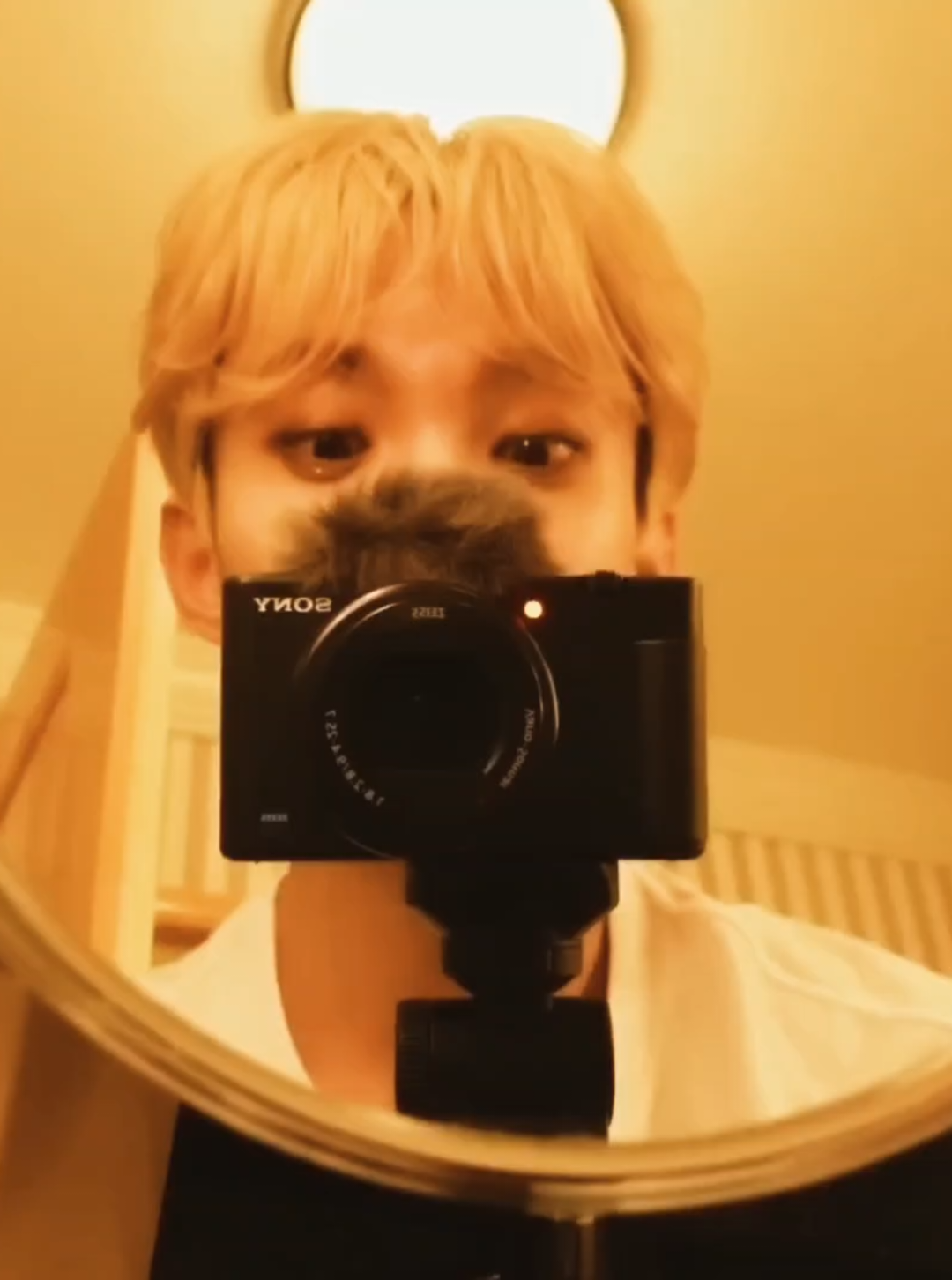 @ᴍᴀʏᴜ.