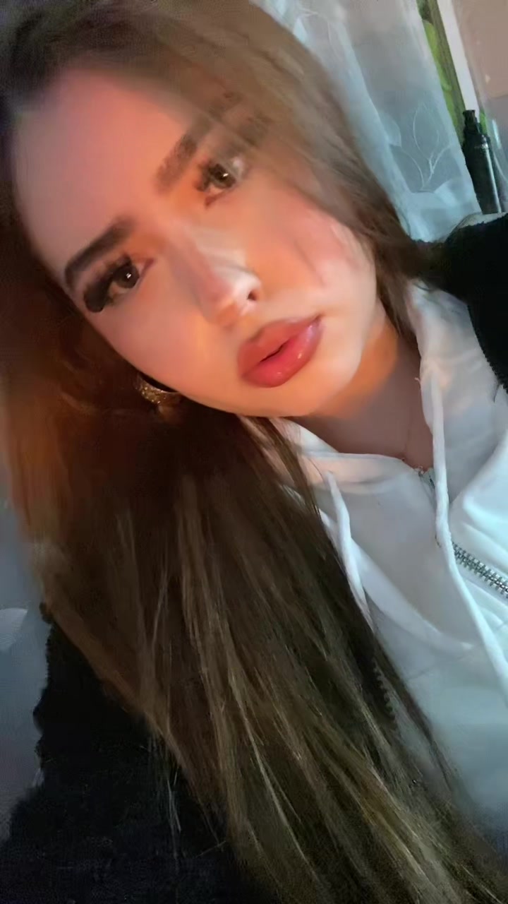 @Galvéz Anais
