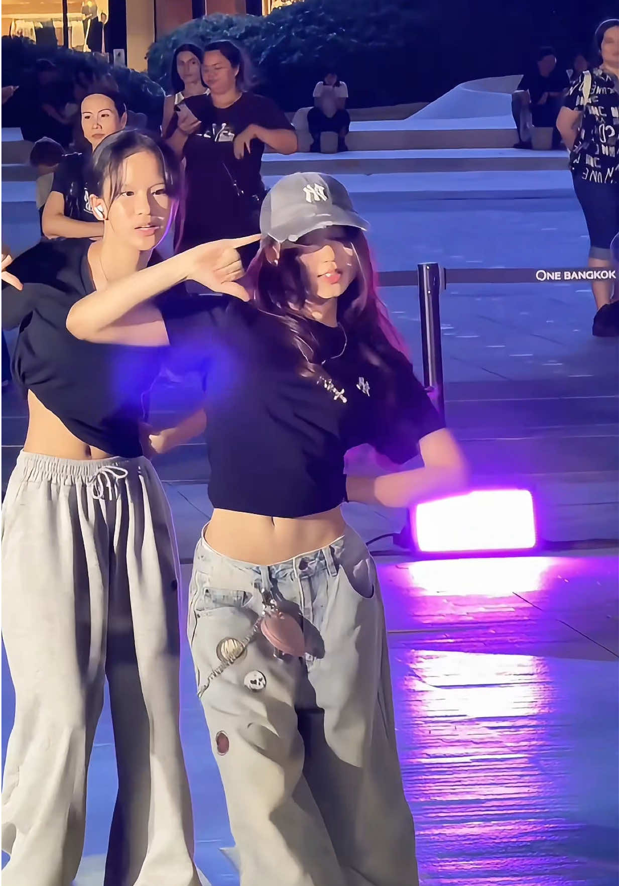 @Gravity Motion