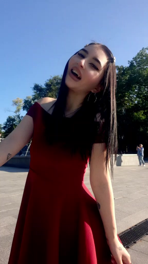 @Дана🦂