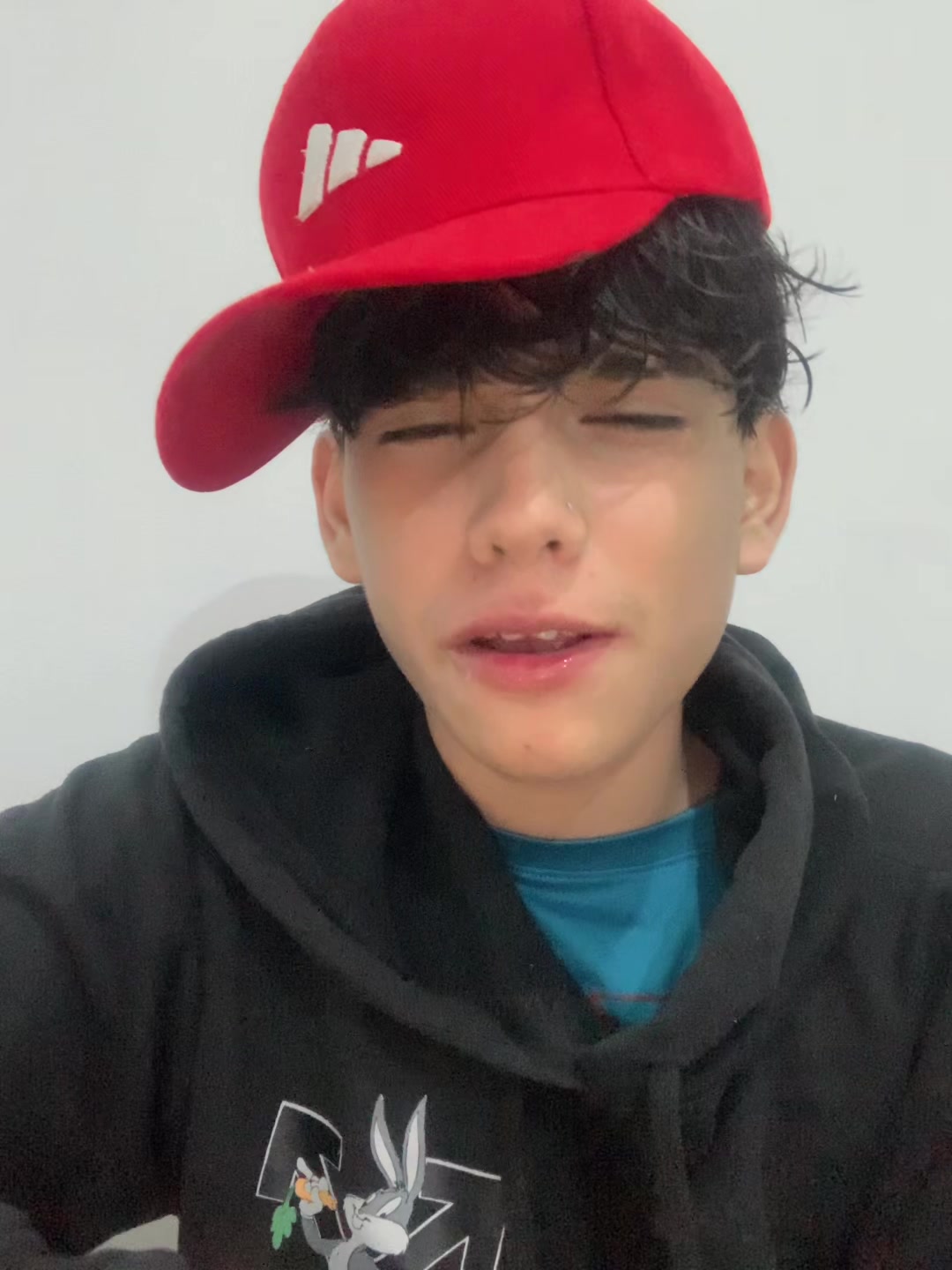 @Emaa 🦈