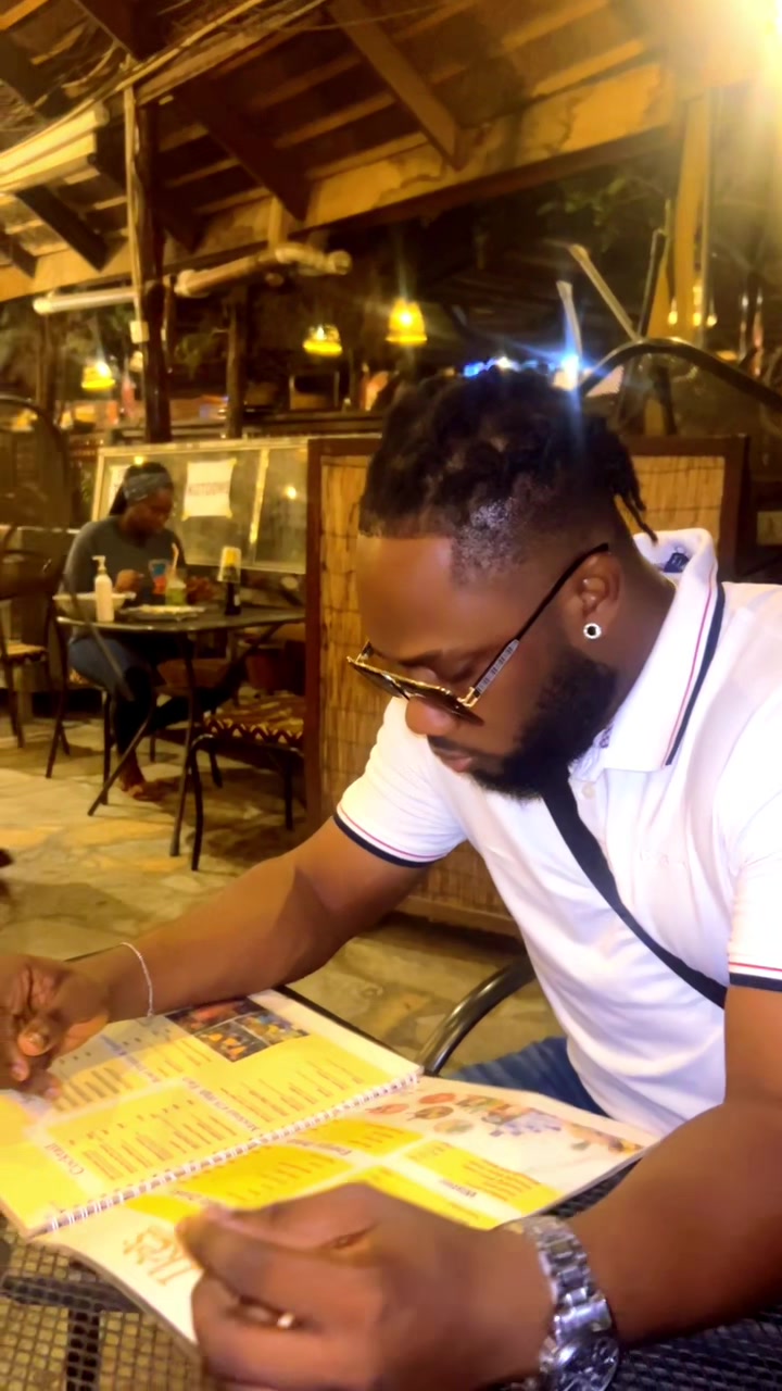 @Nana Ekow ๐