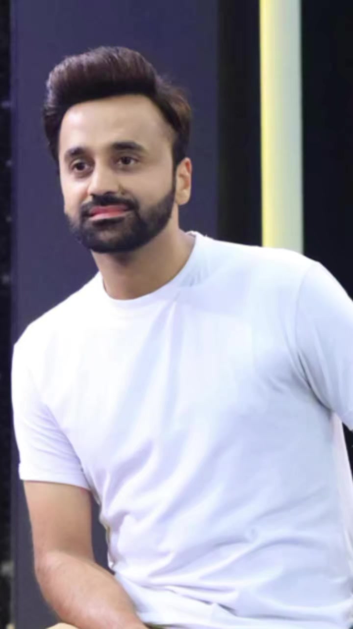 @Waseem badime ki dewani A