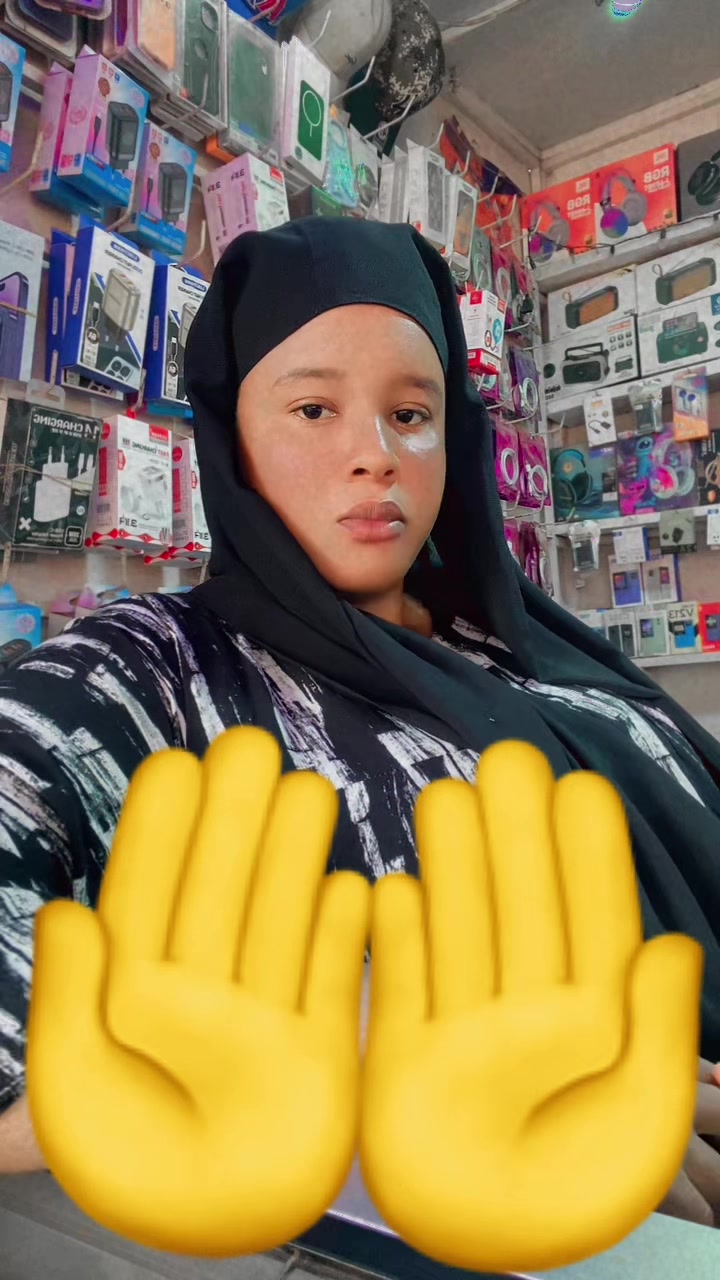 @Maleya