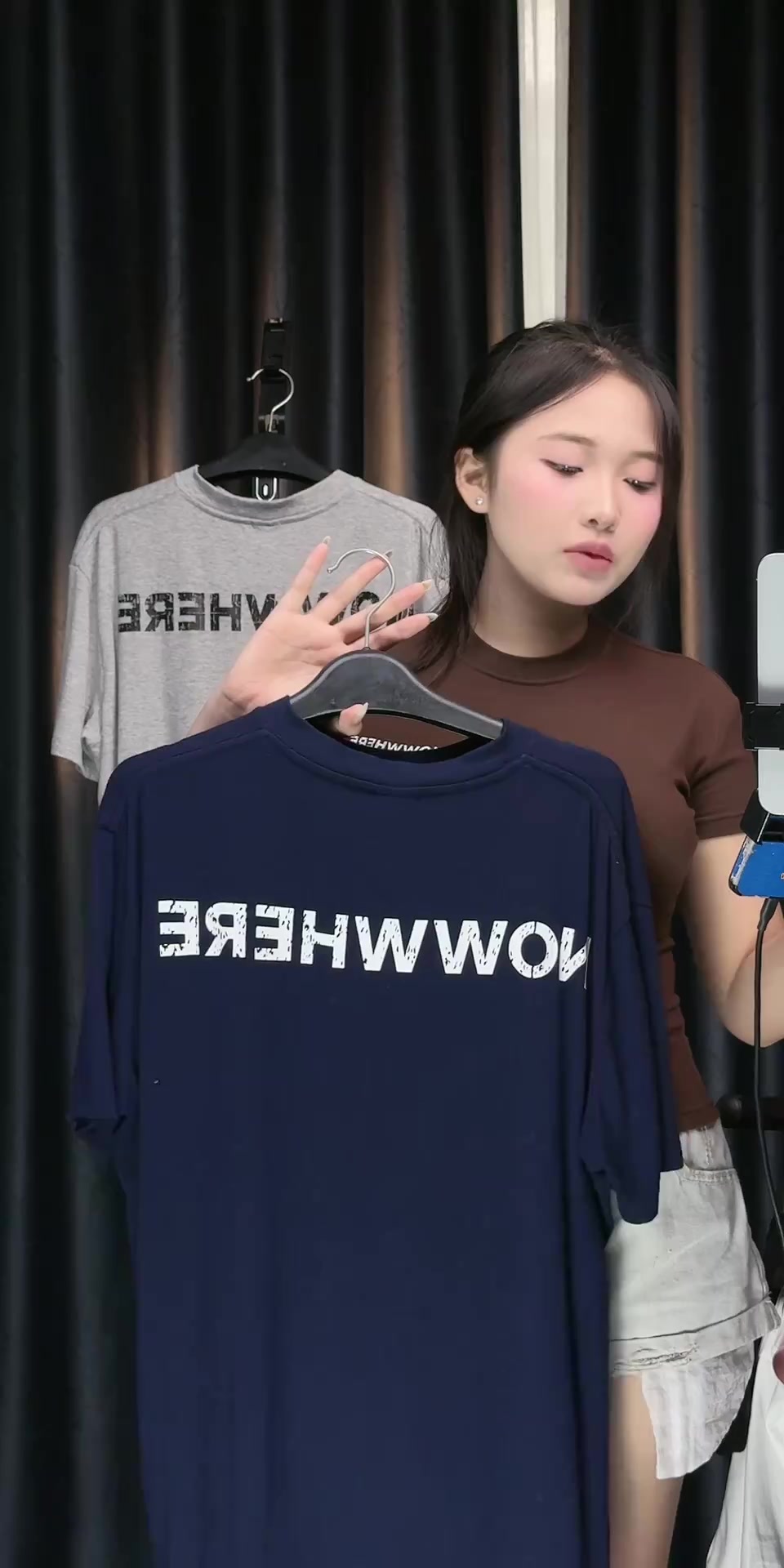 @Nhân vật phụ có gì?
