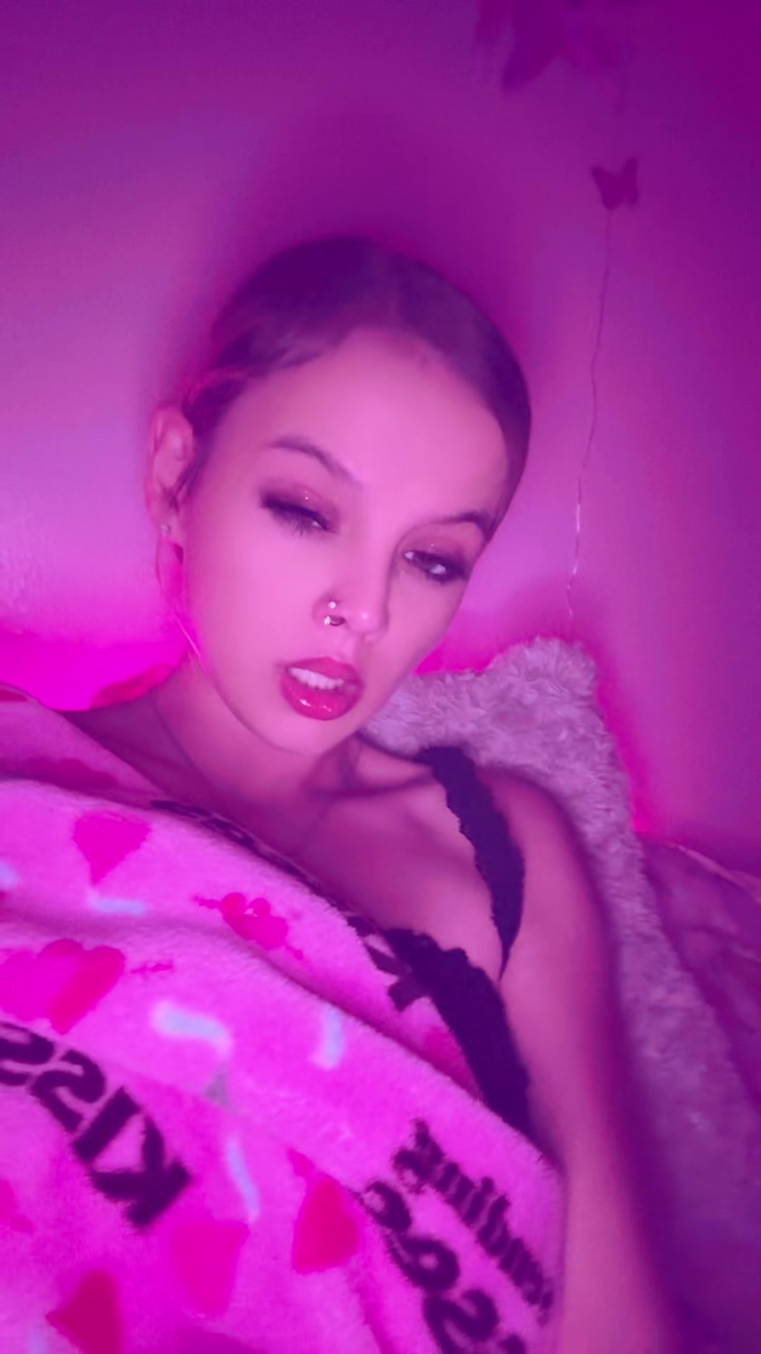 @𝒮𝒶𝓋𝒶𝓃𝒶𝒽 💘