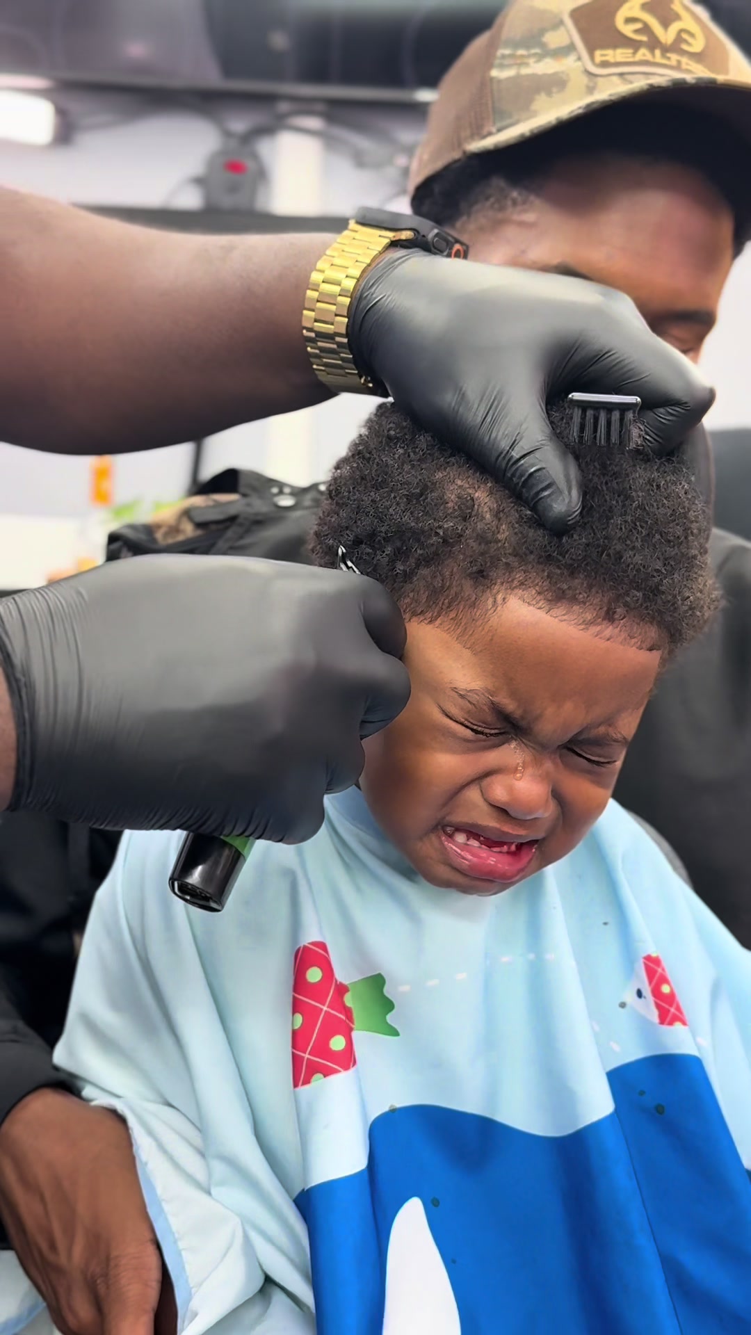 @G DA BARBER