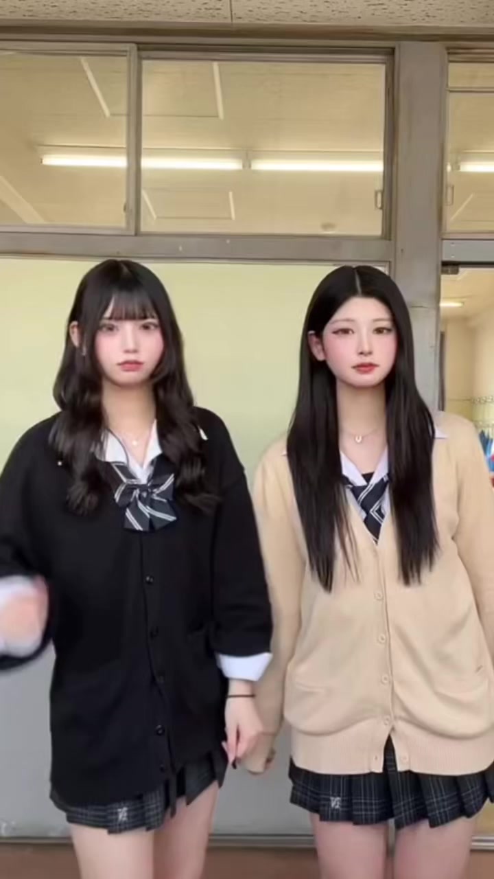 @ももか