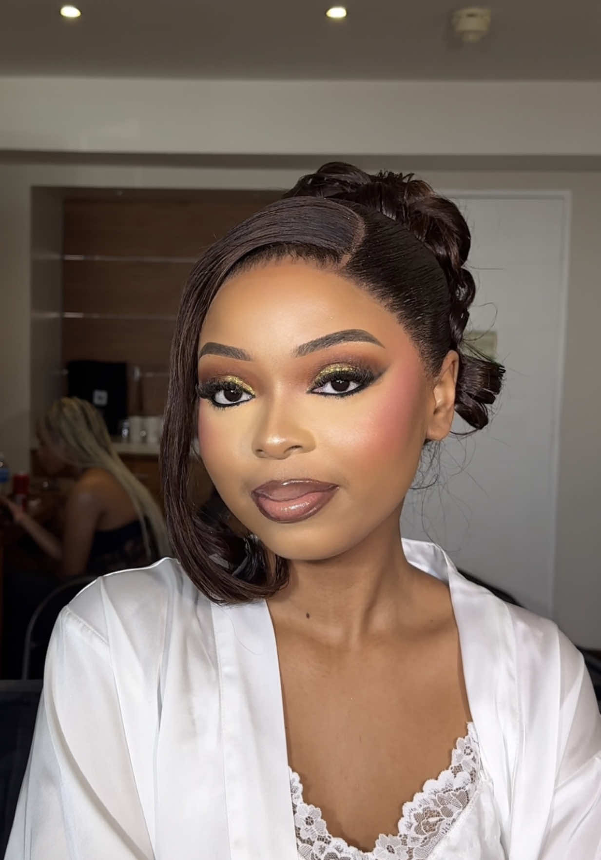 @glamwithremore