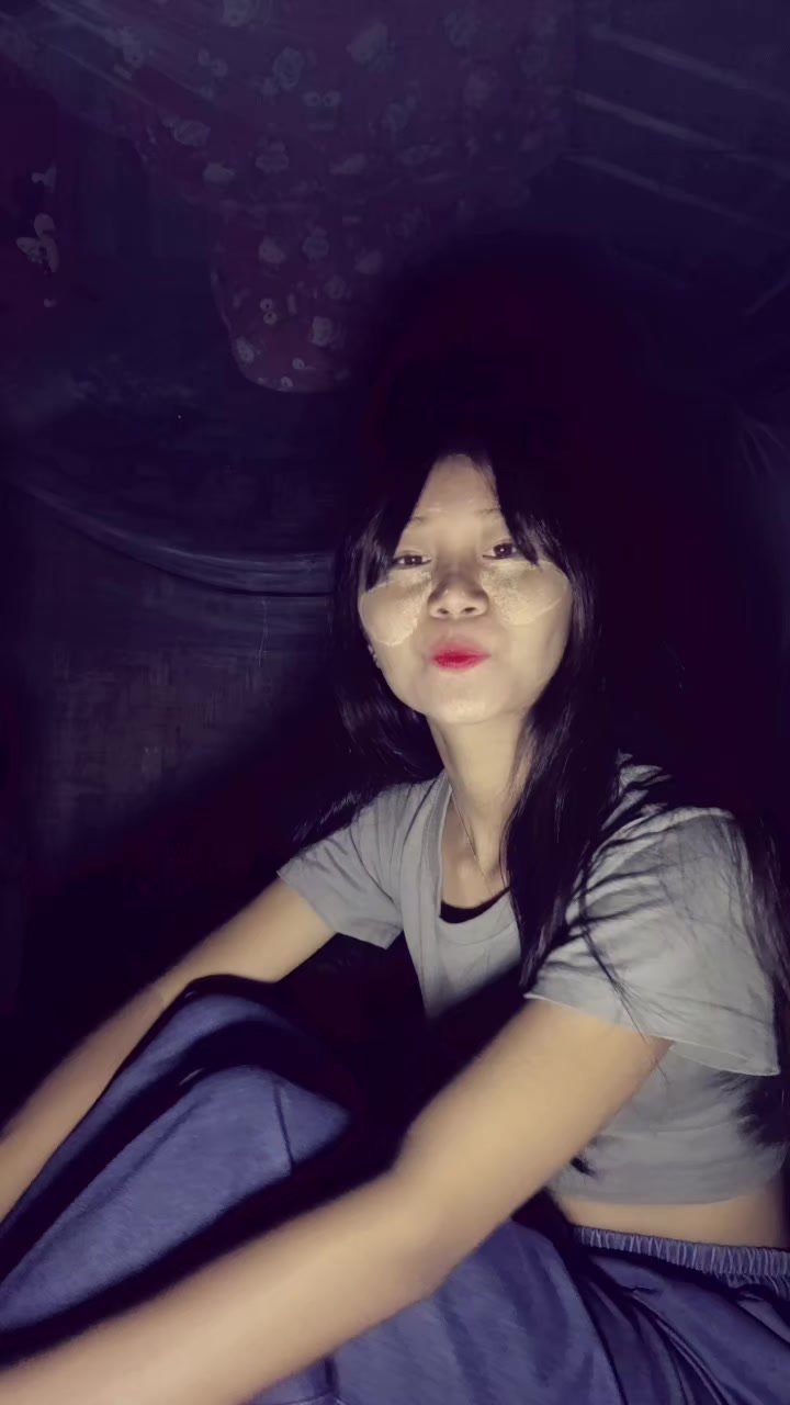 @Shwe yee Win