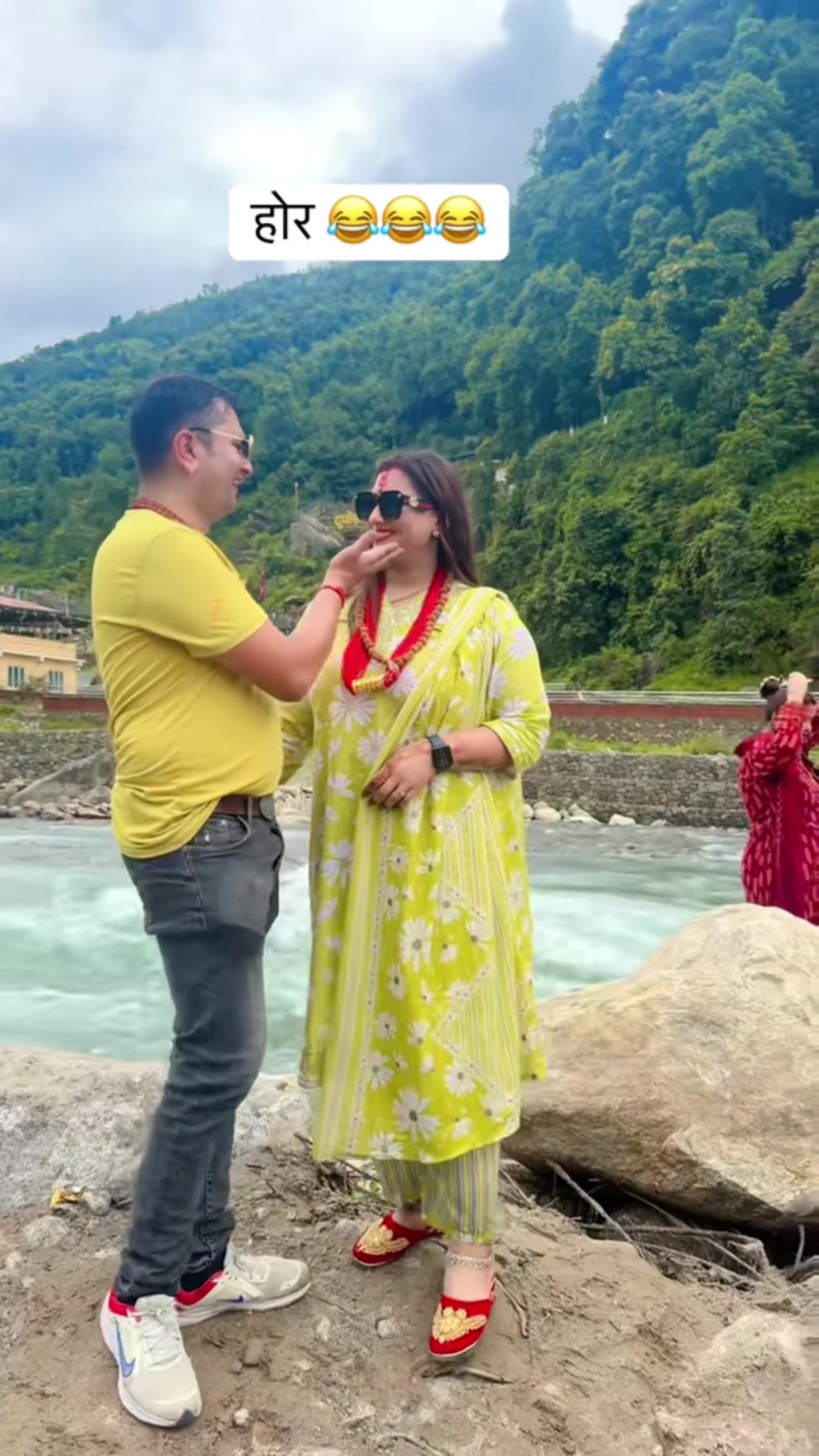 @थापाकाजीको छोरी ( महारानी )🧿