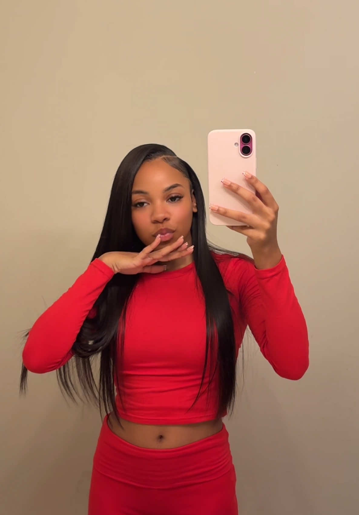 @KennidiLynn