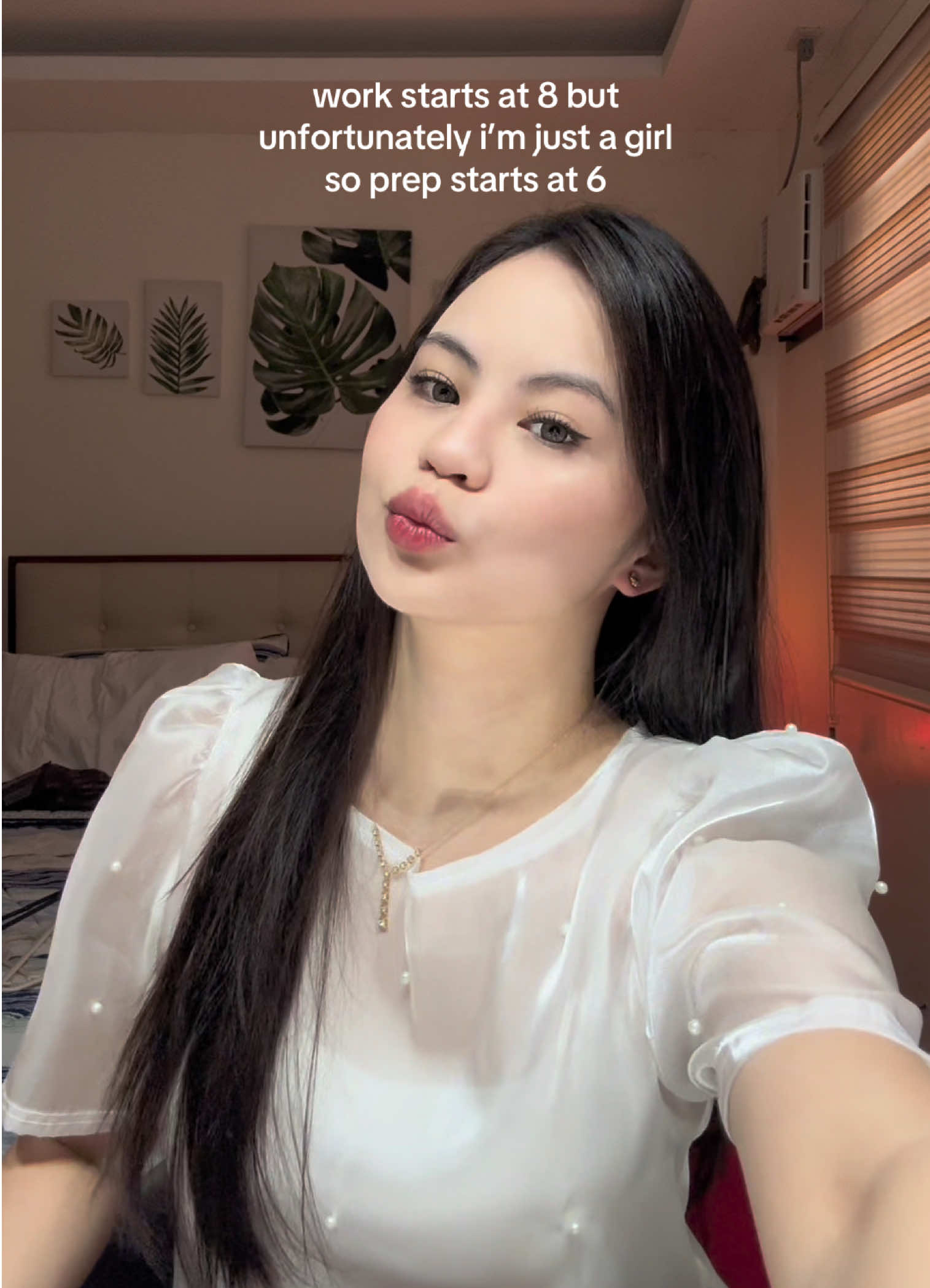 @krischelle