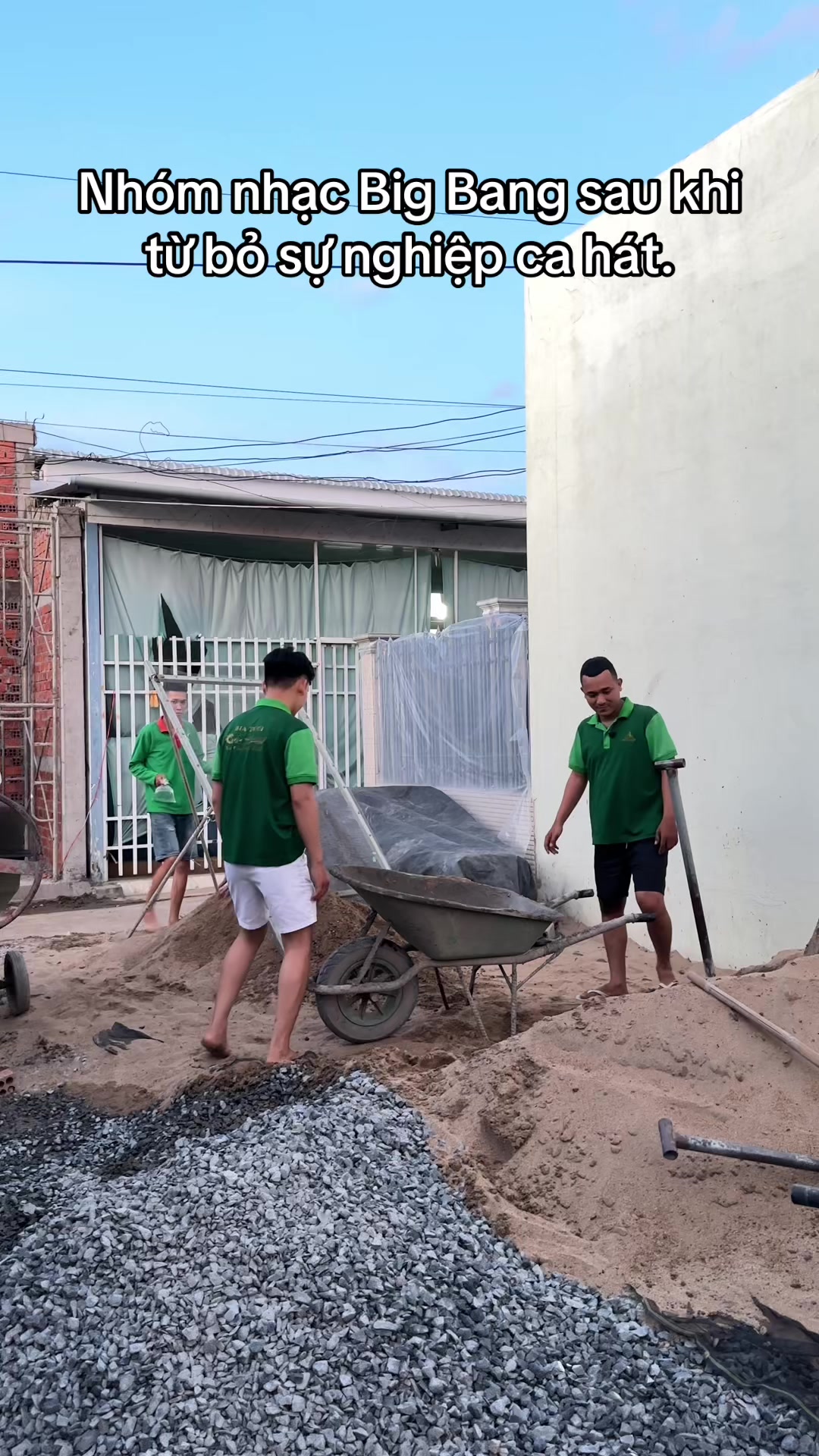 @Thức