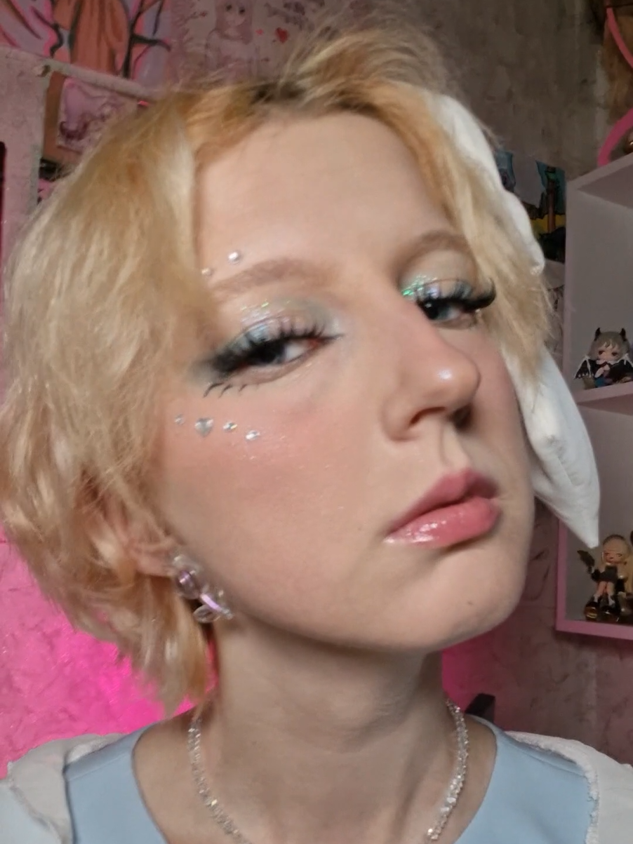 @erica_waifu