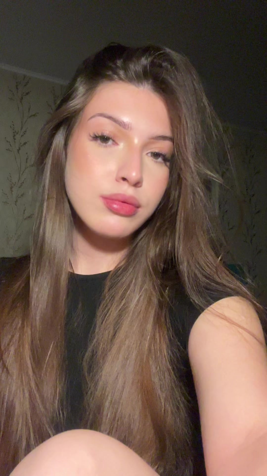 @🍇