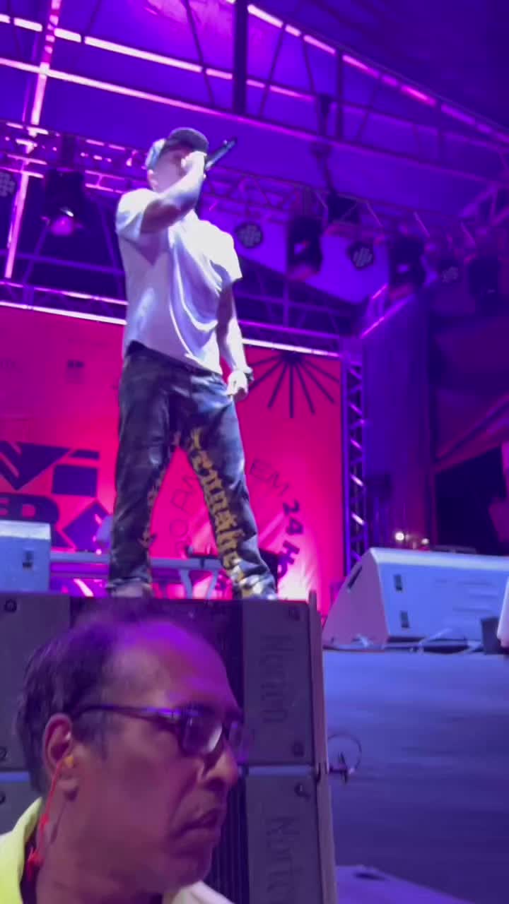 @♡🦋