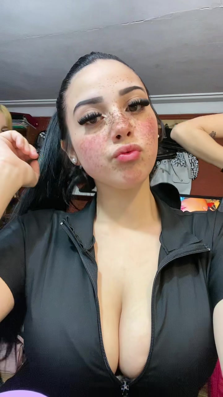@𝑽𝒊𝒄𝒕𝒐𝒓𝒊𝒂
