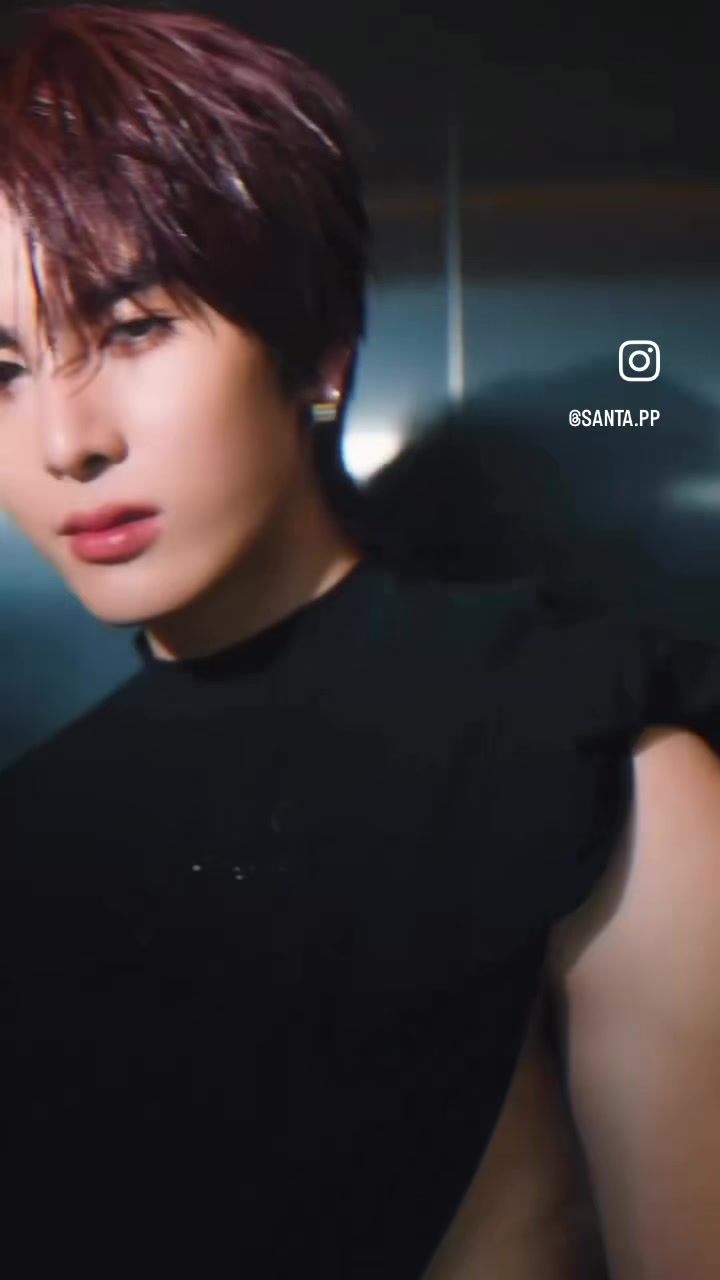 @🇲🇲ニェイン🇯🇵❤YiZhan♑️Santa🤍🖤
