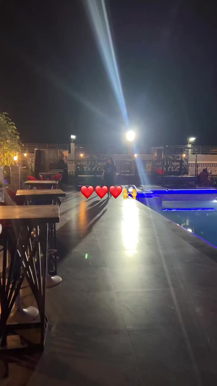 @Je_suislavoix
