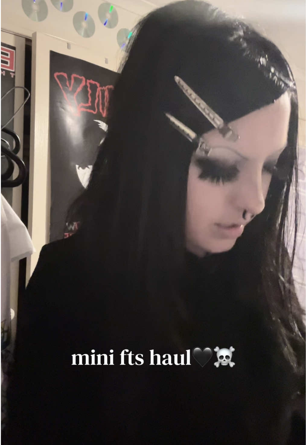 @ammika ☠︎︎