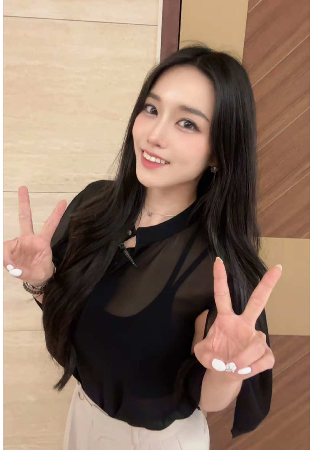 @💙🦋시하 𝚂𝙸𝙷𝙰🦋💙