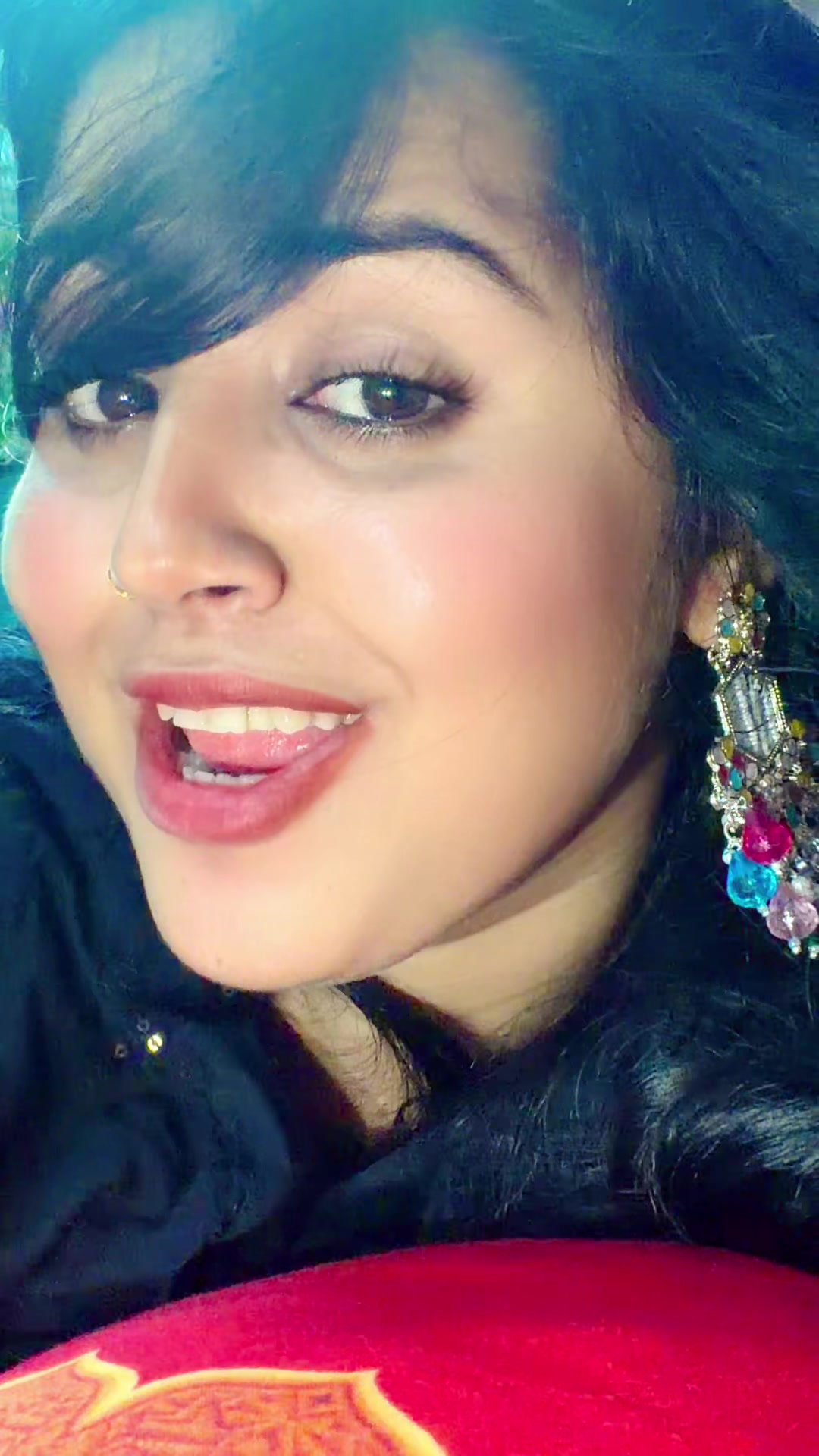 @🔥হাসির রাণী🔥